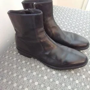 To Boot New York Men’s Adam Derrick Designer Black Leather Boots | Size 9 EUC To Boot Nww York | Shoes | To Boot New York Mens Adam  main image 2
